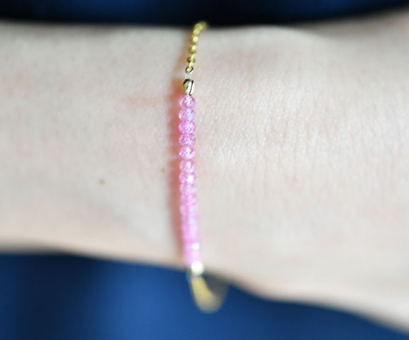 粉紅藍寶石手鍊，九月生日石，14KGF版本，增加魅力，勝利運氣等。 第2張的照片