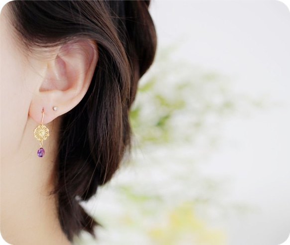 愛的守護石紫水晶和菊花穿孔耳環可能二月誕生石 第5張的照片