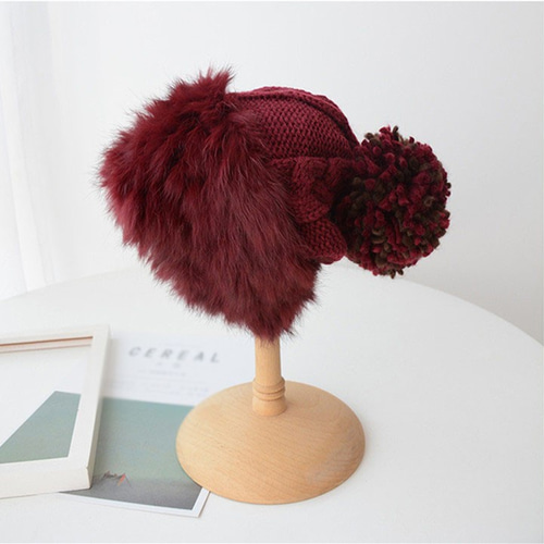 ふわふわオシャレ アンゴララビットファー ポンポン付きニット帽 3色