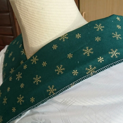 ラスト❗雪の結晶柄の半襟(緑✖金) 2枚目の画像