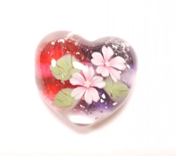再販　とんぼ玉　桜ハート　横穴 2枚目の画像