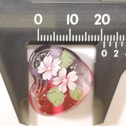 再販　とんぼ玉　桜ハート　横穴 4枚目の画像