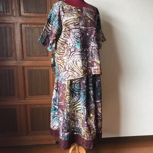 ろうけつ染 大判 布 アフリカ ナイジェリア ヨルバ 1_d9ca4f0b5ef9bcd98915d5f31fff