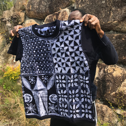Ｍ/アフリカから/ろうけつ染めTシャツ15 3枚目の画像