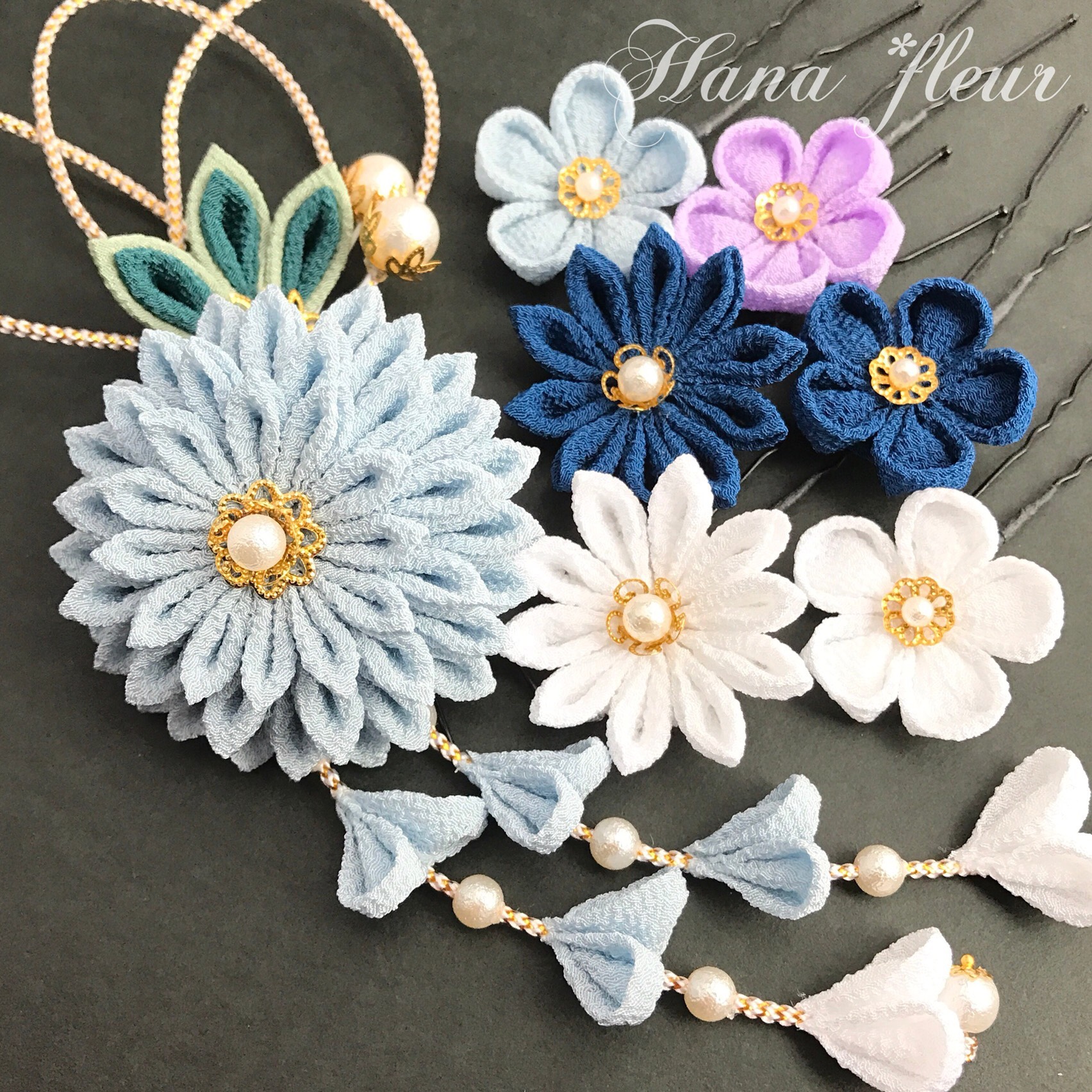 藍白＊青紺＊白❁着物・和装　髪飾り【つまみ細工/ちりめん】結婚式・成人式・卒業式・七五三