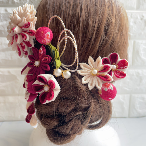 生成＊ぼたん柄❁振袖ダリア髪飾り【つまみ細工】結婚式・成人式・卒業