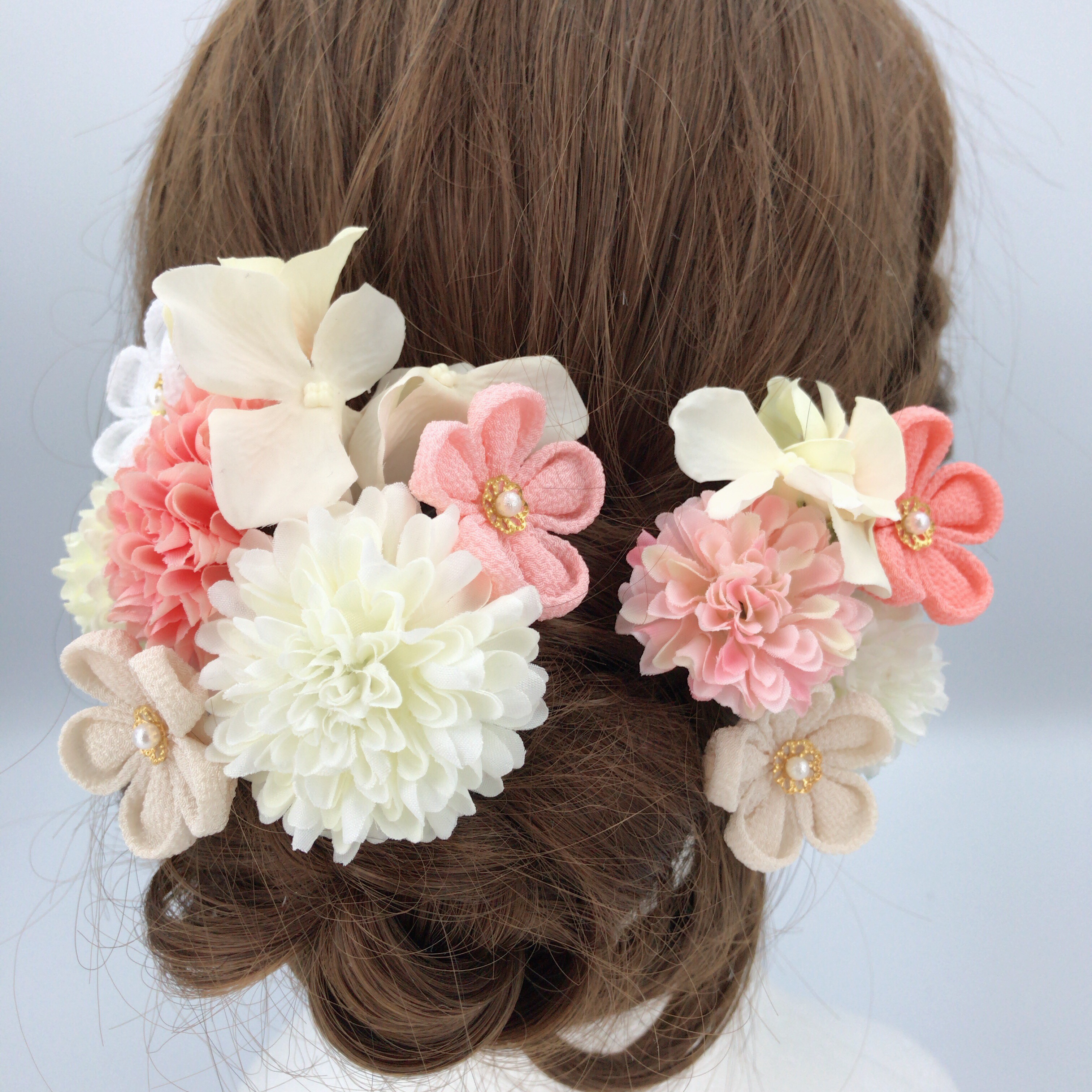 ❁ つまみ細工小花＆ピンポンマム❁﻿振袖髪飾り ピンク＊白＊生成