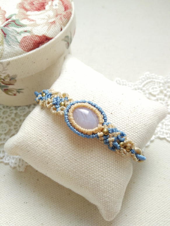 【Buho Craft】Blue Lace Agate Macrame Bracelet 1枚目の画像