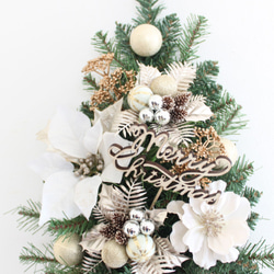 残り１個です。壁に掛けるクリスマスツリー「送料無料」リースタイプのクリスマスツリー ホワイト＆シャンパンゴールド系 3枚目の画像