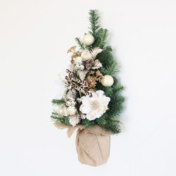 残り１個です。壁に掛けるクリスマスツリー「送料無料」リースタイプのクリスマスツリー ホワイト＆シャンパンゴールド系 6枚目の画像