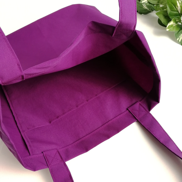 【送料無料】しっかりたっぷり図書バッグ　絵本バッグ　内ポケット付き　紫　ナイロン製トートバッグ　A4対応 4枚目の画像