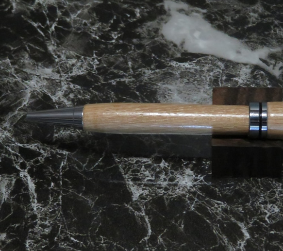 チークの木を使用したタッチペン機能付き回転式ヨーロピアンボールペン 5枚目の画像