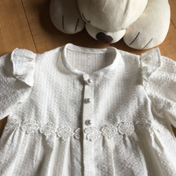 白いベビードレス(新生児用) 2枚目の画像