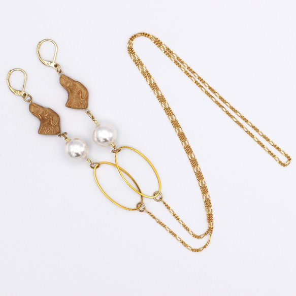 【DOG MASK CHAIN】BEIGE × GOLD × PEARL 3枚目の画像