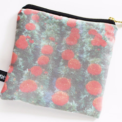 SMALL POUCH （ ROUND FLOWERS ）-RED　オリジナルテキスタイルのポーチ 1枚目の画像