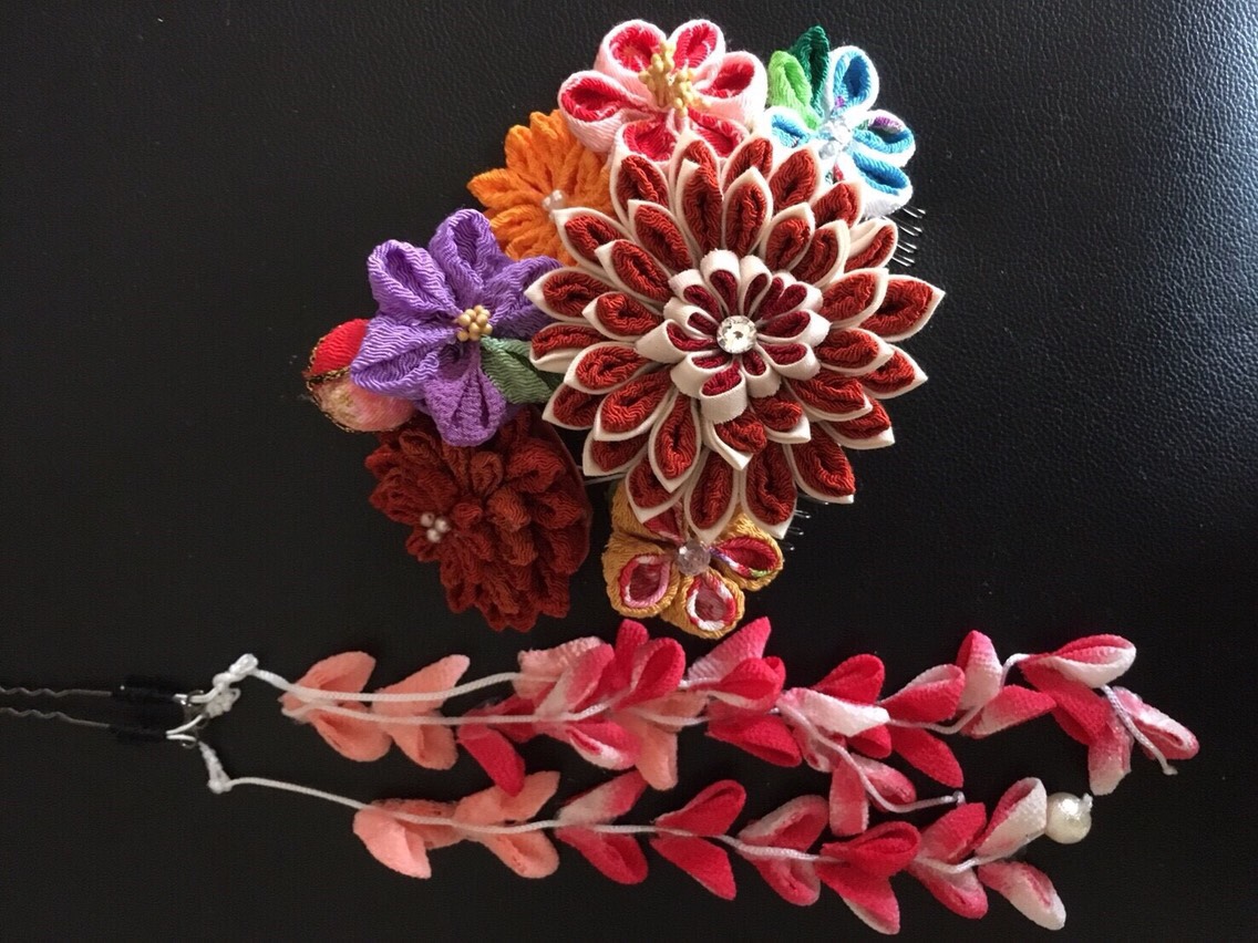 ★再販受付中★(つまみ細工髪飾り 七五三 成人式 結婚式 卒業式 着物 )