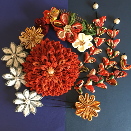 摘まみ細工髪飾り　　再販受付 ☆再販受付中☆つまみ細工髪飾り(成人式、卒業式、七五三、着物