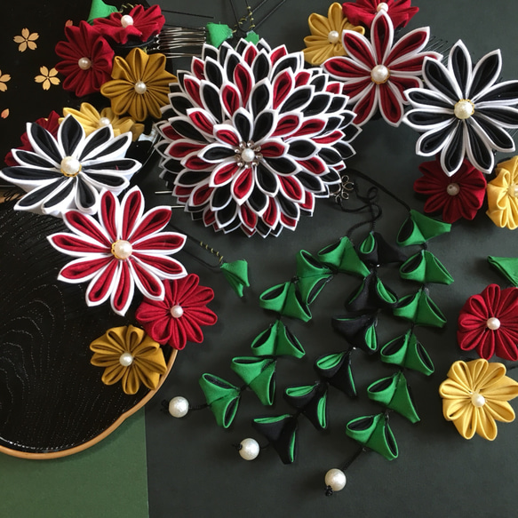 ☆再販受付中☆つまみ細工髪飾り(成人式、七五三、結婚式、卒業式  