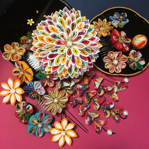 ☆再販受付中☆つまみ細工髪飾り(成人式、七五三、結婚式、着物