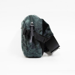 Argali 超輕防潑水 實用簡約 腰包 肩背包 斜背包 Shoulder Bag 迷彩綠色 第3張的照片