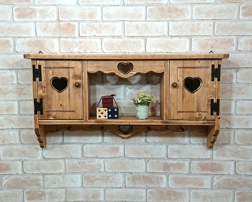 扉付きウォールシェルフ/ハートくりぬき W80×H40cm [RSE-11] 壁掛け