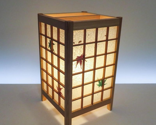 【美品】行灯　角行灯　和風　天然木　置物　インテリア　工芸品　美術品　A2862 美品】行灯角行灯和風天然木置物インテリア工芸品美術品A2862