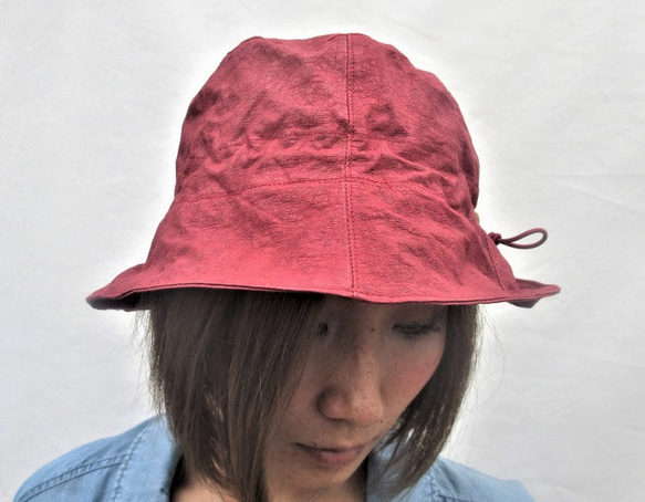 機能性和紙帽子デュープレッド色チュウリップ帽子 2枚目の画像