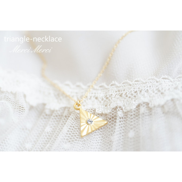 triangle-necklace...さんかくネックレス 4枚目の画像