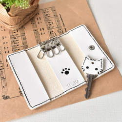 《特集掲載》【名入れ】肉球模様のペアキーケース【3色選択】＆猫(または肉球)キーカバー ※袋ラッピング無料 7枚目の画像