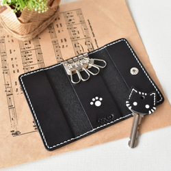 《特集掲載》【名入れ】肉球模様のペアキーケース【3色選択】＆猫(または肉球)キーカバー ※袋ラッピング無料 8枚目の画像