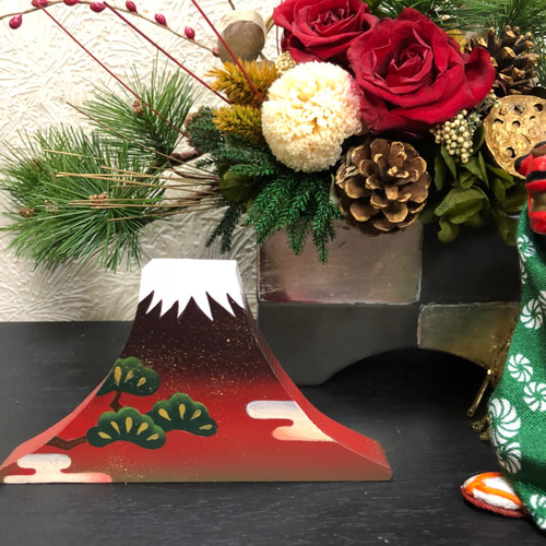 クリスマスSALE 大槌隆　油彩　富士山　正月かざり　縁起物 クリスマスSALE 大槌隆 油彩 富士山 正月かざり 縁起物 クリスマスSALE