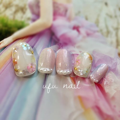 レインボーシェルフラワーのリースネイル♡ブライダル／ウェディング  