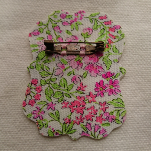 No.1151 ☆横振り刺繍パッチ☆ SPAD D 刺繍の花柄イニシャルバッジ その他雑貨 MAMAmanchan 通販