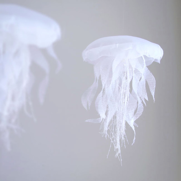 夜光 Jellyfish mobile／夜光クラゲのモビール［※発送まで約1週間］ 1枚目の画像