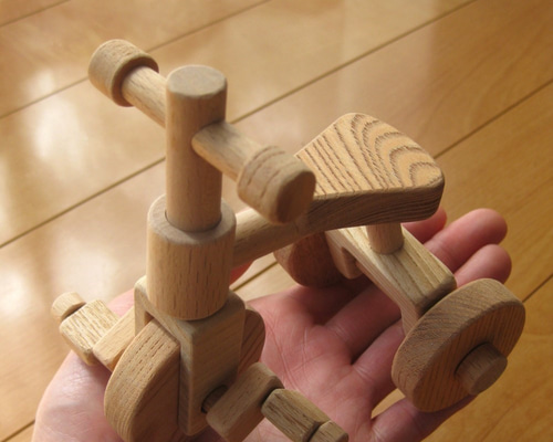 ミニチュアの木製三輪車 その他置物 杢りん 通販 4242995｜Creema