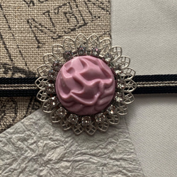 ビンテージ素材のピンクの帯留め「ドルチェ・グラマラス」 4枚目の画像