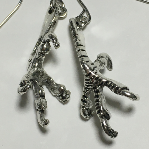 791.趾、モミジ、イーグルクロー、鳥の足のピアス ピアス（フック