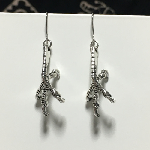 791.趾、モミジ、イーグルクロー、鳥の足のピアス ピアス（フック
