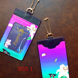 E05-1蝴蝶百合  中國風格證件夾.悠遊卡夾   天然皮革 第1張的照片