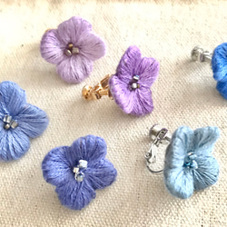 【立体刺繍】紫陽花のバレッタ(葡萄) 9枚目の画像