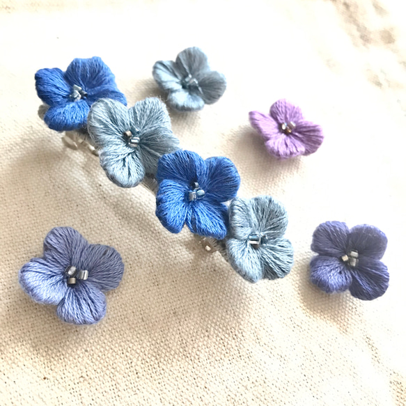 【立体刺繍】紫陽花のバレッタ(空) 1枚目の画像