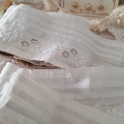 フランスアンティーク　プリサ―ジュと白糸刺繍の端切れ 215cm 3枚目の画像
