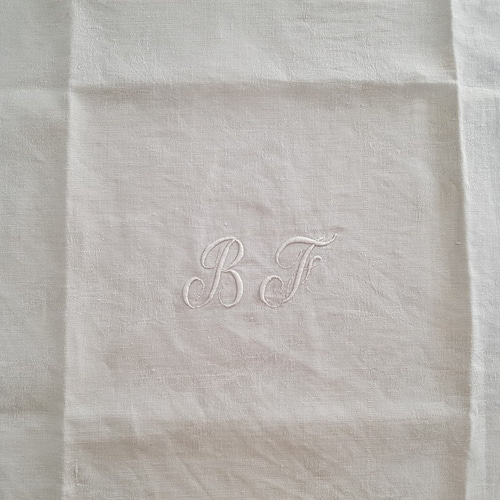 フランスアンティーク モノグラム手刺繍BF ダマスク織リネン