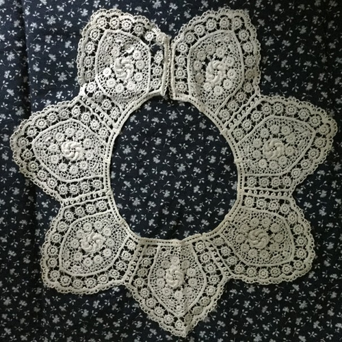 フランスアンティークレース　手刺繍　ベビー　子供用　レース襟 フランスアンティークレース 手刺繍 ベビー 子供用 レース襟