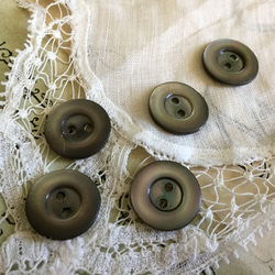 フランスヴィンテージ　マザーオブパール黒蝶貝ボタン 13ｍｍ　５個セット 2枚目の画像