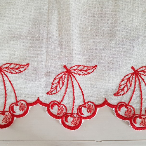 フランスヴィンテージ さくらんぼの刺繍リボントリム リボン・テープ