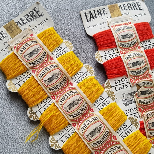 フランスアンティーク 紙製糸巻き LAINE St-PIERRE 2色セット 糸