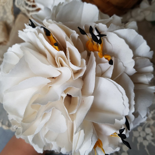 フランスアンティーク　布花　ブーケ フランスアンティーク 布花ブーケ 白 チャーム Mon Atelier