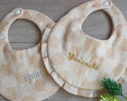 名前刺繍入りリバーシブルスタイ スタイ・よだれかけ nonnozacca 通販