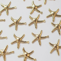 ♡鍍銅・素材♡一大波海洋系列金色小海星 4個入 第2張的照片